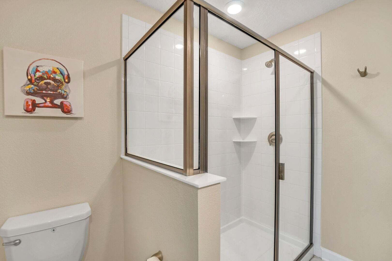 Bathroom 2, Magical Family Home 8min-disneyworld Pool/spa Sleeps 22 Stl103, Osceola
