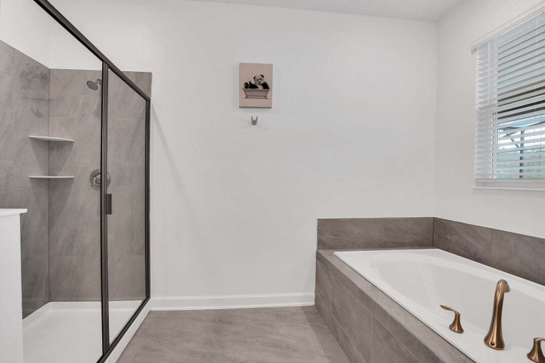 Bathroom 5, Magical Mickey Home 8min->disney!, Osceola