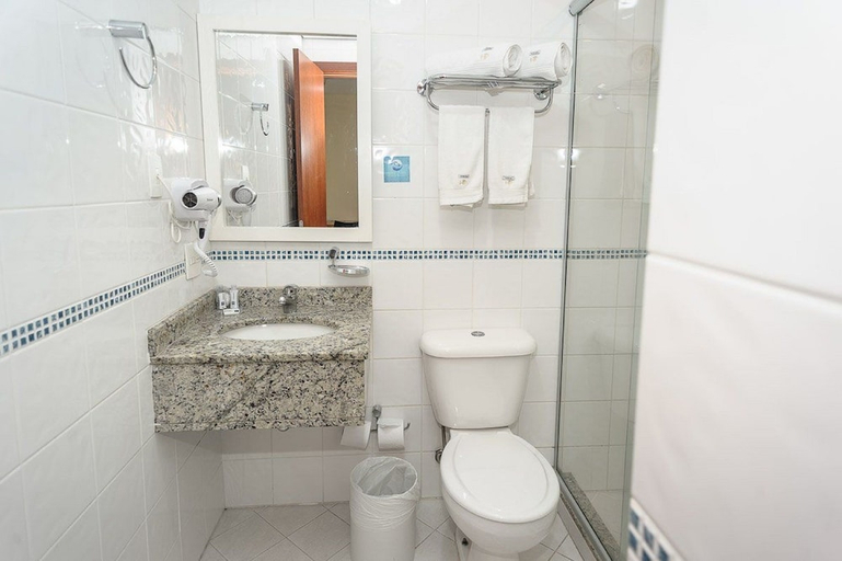 Bathroom, Hotel The Premium, Osasco