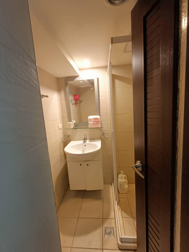 Bathroom, Jojo Ximending /24-hour check-in/elevator/WiFi/central Ximending, Taipei City
