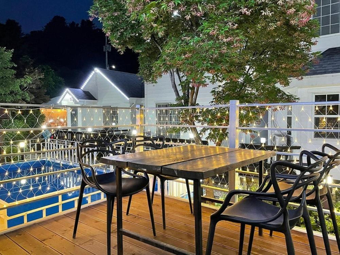 Food & Drinks 4, Gapyeong Oneulharu Aegyeondongban Spapension, Gapyeong