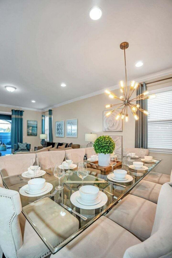 Room 3, Modern Home, Private Pool. Sleeps 15 Ww102, Osceola