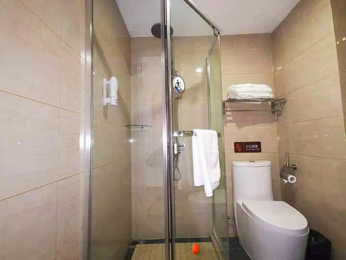 Bathroom 4, 7 Days Premium Chengde University High-speed Railway Station, Chengde