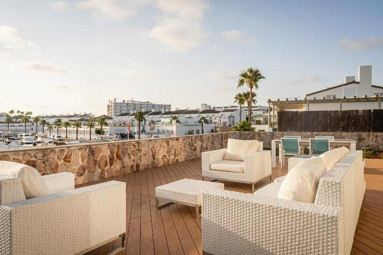 Food & Drinks, Lago Resort Menorca - Villas & Bungalows del Lago, Baleares