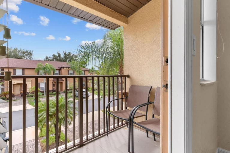 5, Tranquil Townhouse 3 bed Lazy River Resort, Polk