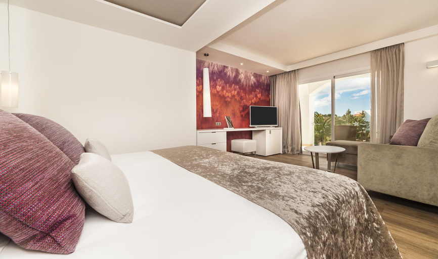 Bedroom 3, Insotel Tarida Beach Resort & SPA, Baleares