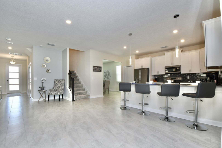 Private kitchen 4, Modern Oasis Near Shopping n Golf Course w Pool, Osceola
