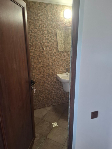 Bathroom 3, Комплекс ВАЛЕРА, Pavel Banya