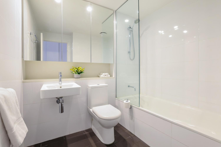 Bathroom 2, Darwin Waterfront Apartments, Darwin