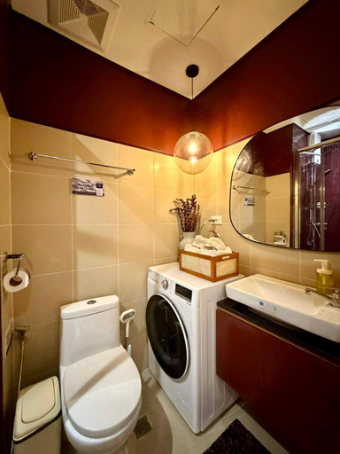 Bathroom 4, Fame residences, Mandaluyong