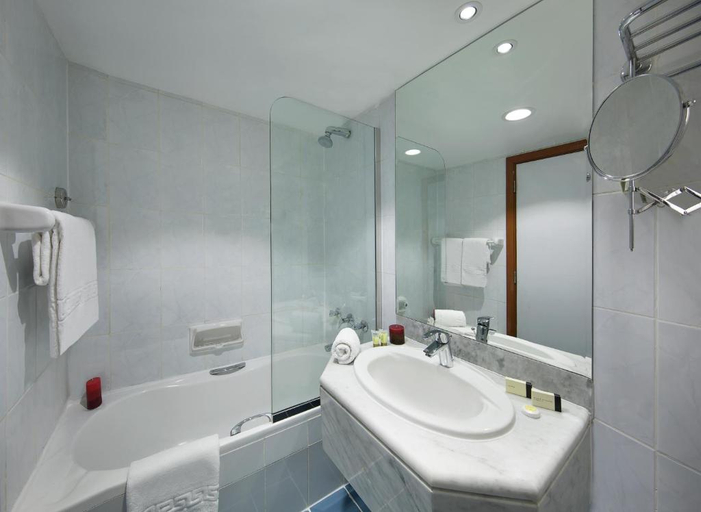 Bathroom 4, Admiral Plaza Hotel Dubai, Dubai