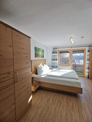 Bedroom 2, Apart Kofler's Panorama-Zillertal***, Schwaz