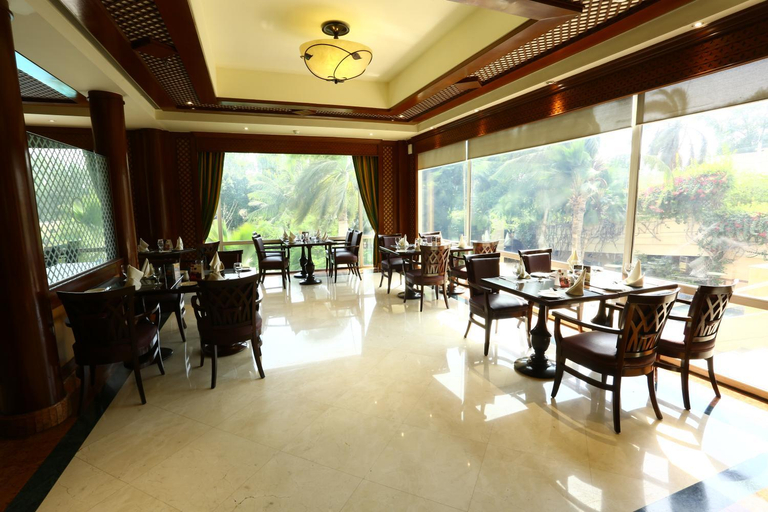 Food & Drinks 5, Avari Tower Karachi, Karachi