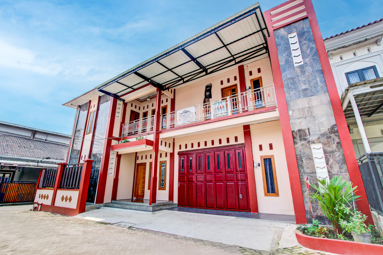 3, Hotel O Archor Guesthouse, Banyumas