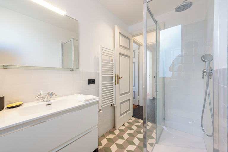 Bathroom 5, Charming Apartment Sestri Levante, Genova