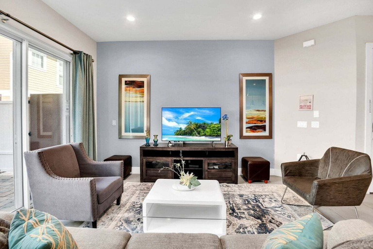 Living area 5, Wonderful Villa 5min From Theme Park Hot Tub & BBQ 112, Osceola