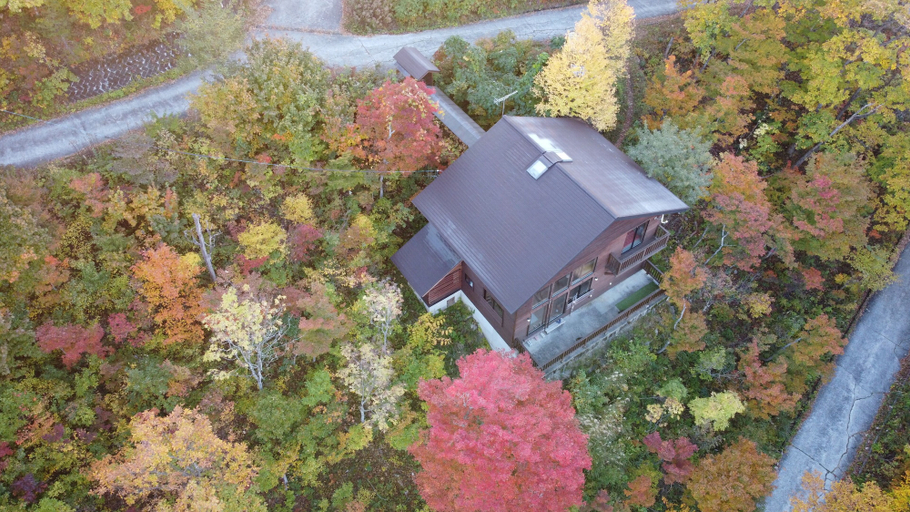 Exterior 3, Wakuraba, Hakuba