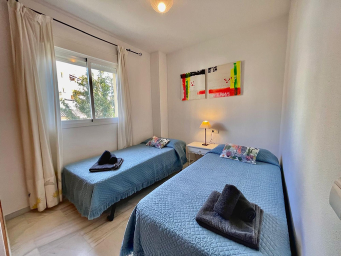 Room 5, Terrasol Tico Baviera Golf LAS Carmelitas, Málaga