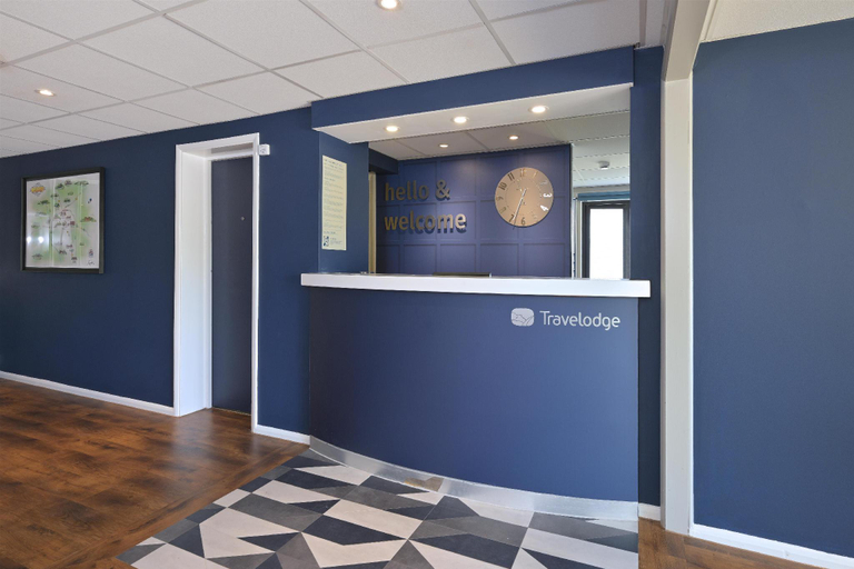Public Area, Travelodge Hartlebury, Worcestershire