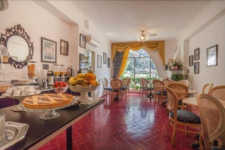 Food & Drinks 5, Hotel Reginella, Salerno
