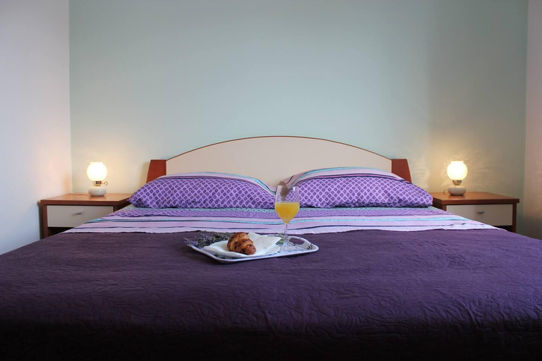 Bedroom 2, Ruza Apartment, sleeps 4, Preko