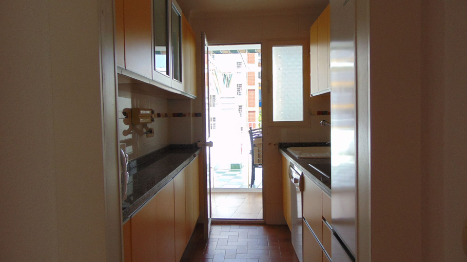 Room 3, Terrasol Caracola 6-b3, Málaga