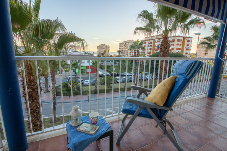 Room 2, Lentiscares 212 by At Home Costa del Sol, Málaga