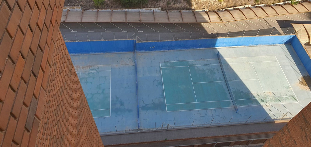 Room 5, Coblanca 20 13-3 in Benidorm, Alicante