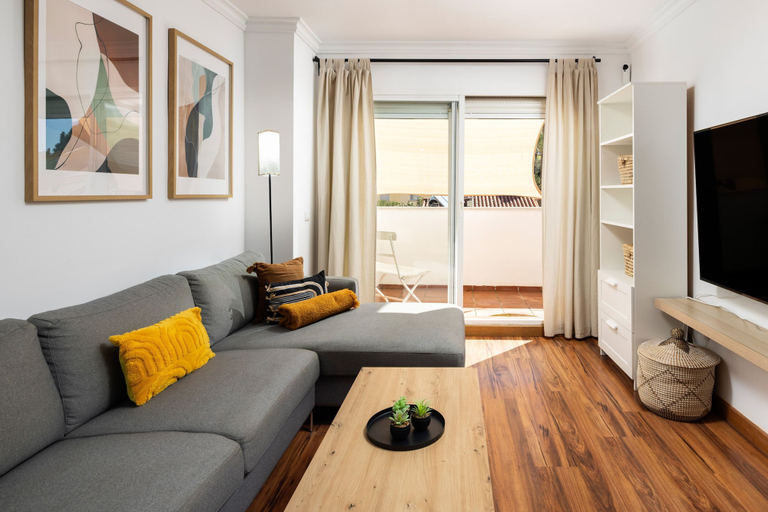 Room 4, AS EXT BMD Jardines Torrequebrada II 2F, Málaga