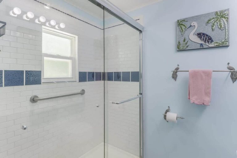 Bathroom 4, The Cabana on the Coast, Harrison