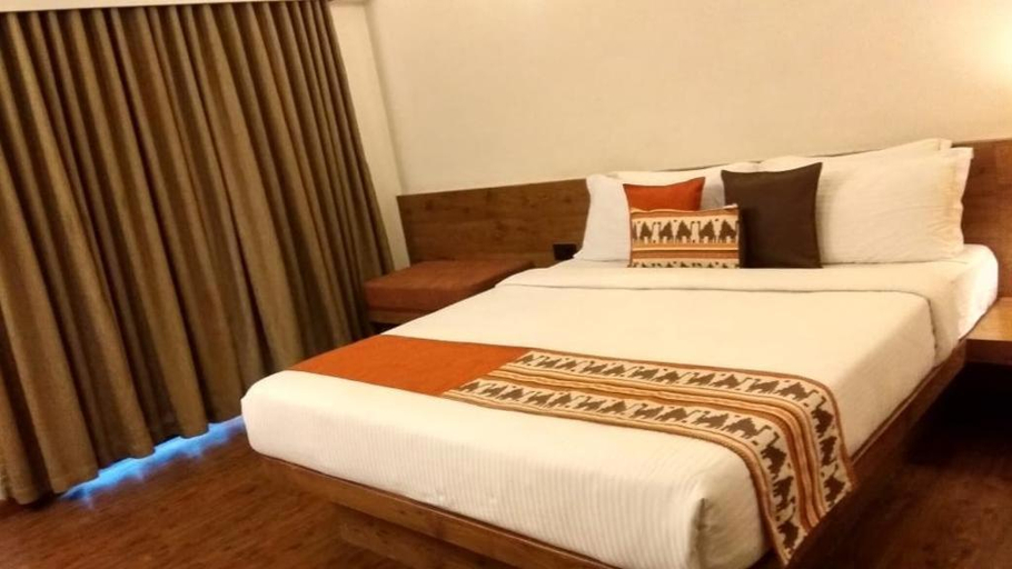 Bedroom 2, Hotel Aravali, Sirohi