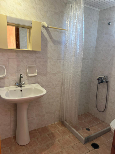 Bathroom 3, Zante Prokopis Studios, Ionian Islands