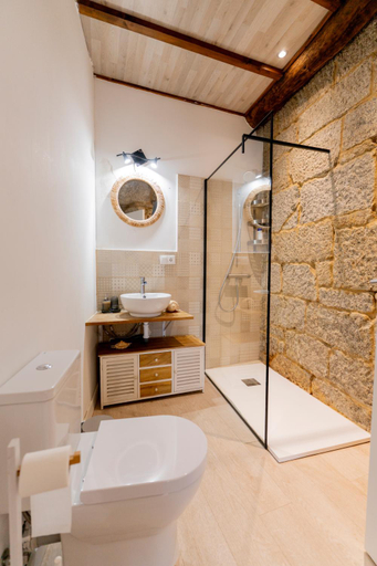 Bathroom 3, Casa Bubela, O Castro de Dozon., Pontevedra