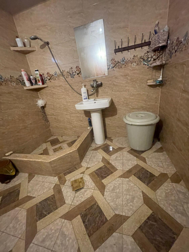 Bathroom, Marine's Guest House, Dusheti