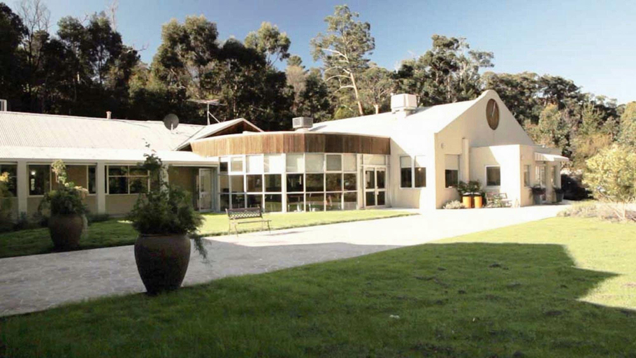 Exterior & Views 1, Foothills, Yarra Ranges - Lilydale