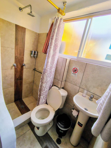 Bathroom 4, Hotel Andino, Quito