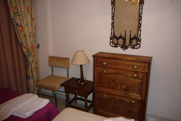 Bedroom 2, Coblanca 3 36 in Benidorm, Alicante