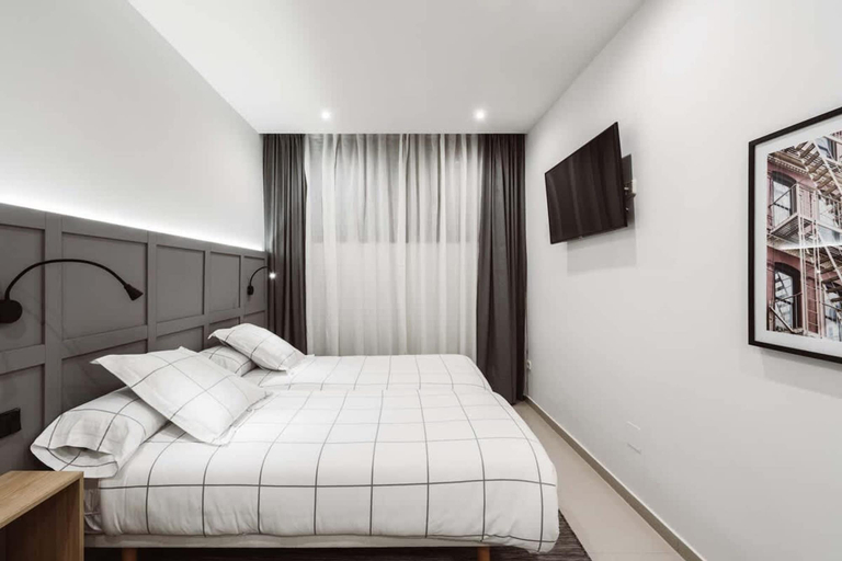 Room 5, Chamberi Standard Studio, Madrid