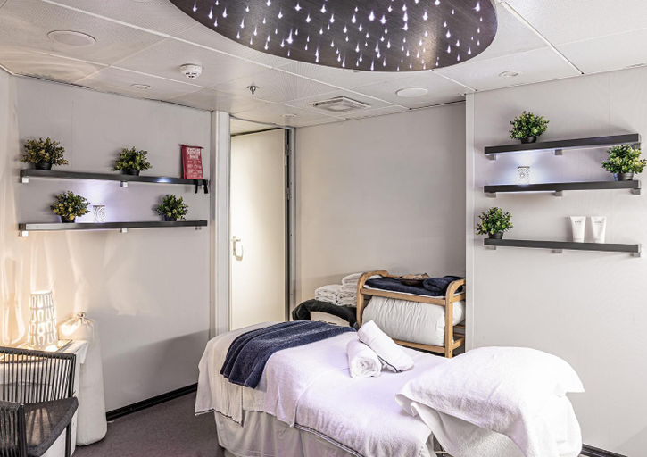 Bedroom, Viking Line ferry Gabriella - 2-night Cruise Helsinki-Stockholm-Helsinki, Uusimaa
