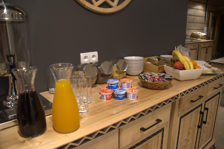 Food & Drinks 3, Willa Sienkiewiczowka, Tatra