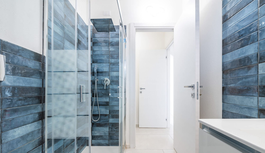 Room 2, Modern 2BR Retreat in Pula - Bright Quiet, Cagliari