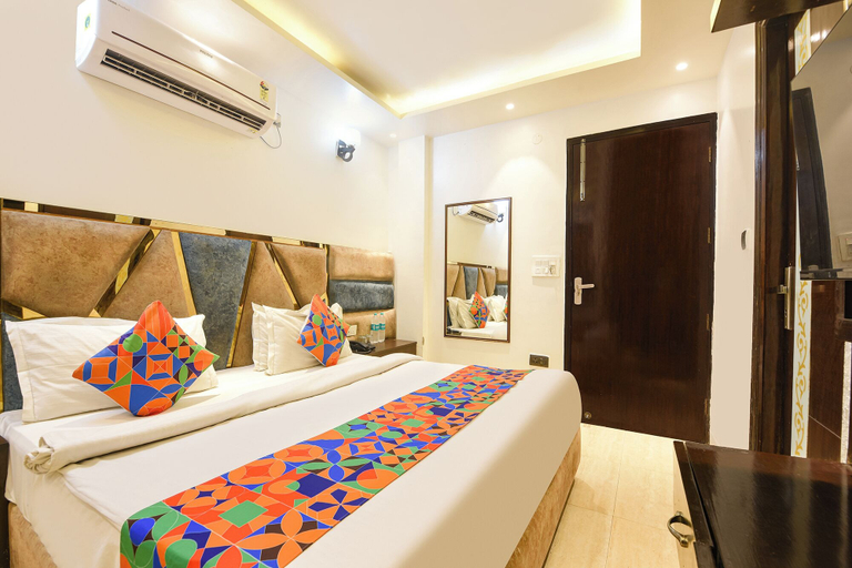 Room 4, FabHotel Dev Palace II - Nr Ashok Vihar, Delhi
