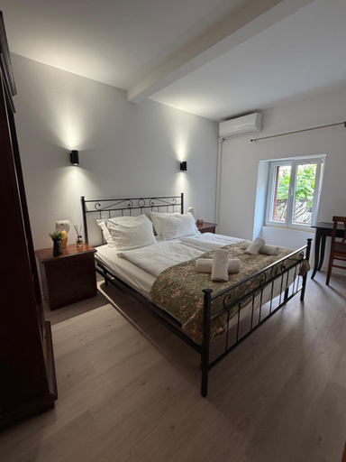 Bedroom 2, Miracolo di Mare Retro, Piran