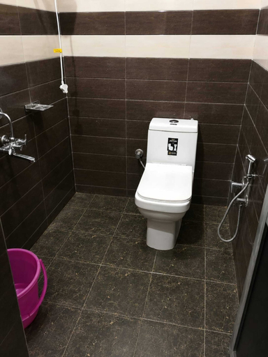 Bathroom, Hotel Deluxe And Family Resturant, Sikar