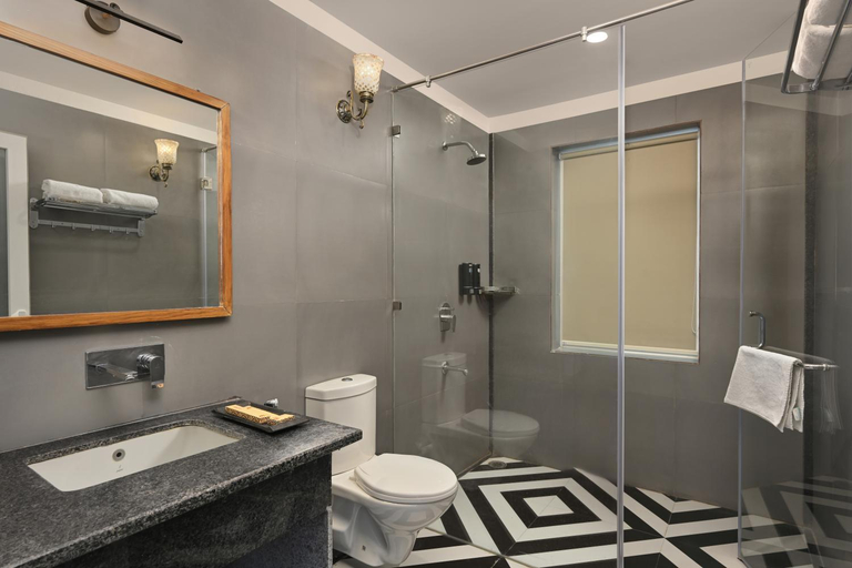 Bathroom, Trulyy The Jawai Leapord Kingdom, Pali