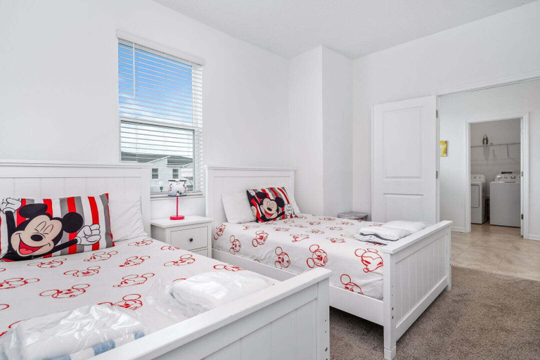 Room 2, Spacious 3BR Home in Champions Gate Near Theme Park, Osceola