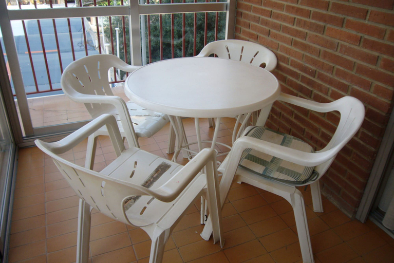 Room 2, Oce3 2A in Benidorm With 2 Bedrooms and 1 Bathrooms, Alicante