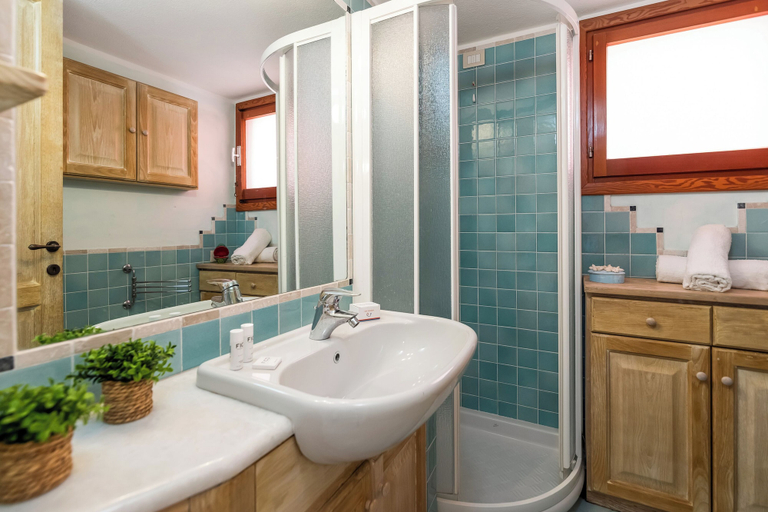 Bathroom 3, Casa Titta, Olbia-Tempio