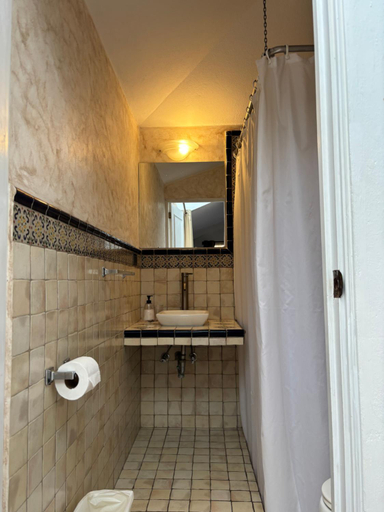 Bathroom 3, Hotel Ciudad Vieja, ZONA 10