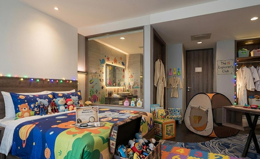 bedroom 6